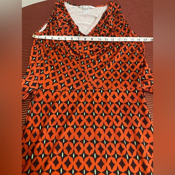Diane Von Furstenberg Geometric Patterned Orange and Black Dress size 2 - Picture 5 of 7